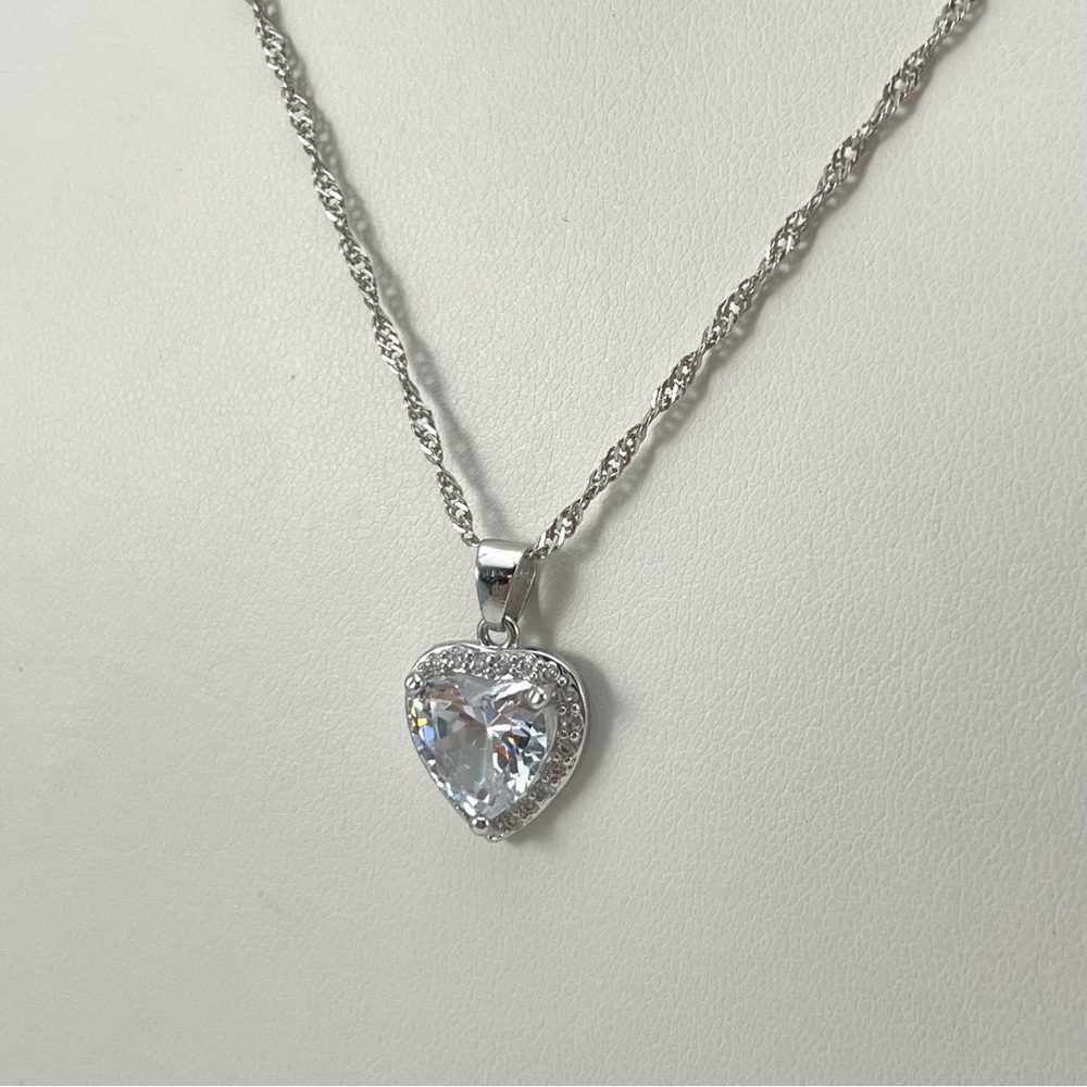 Stunning Sterling Silver Heart CZ Pendant Necklace 925 Sparkly Rope Chain.